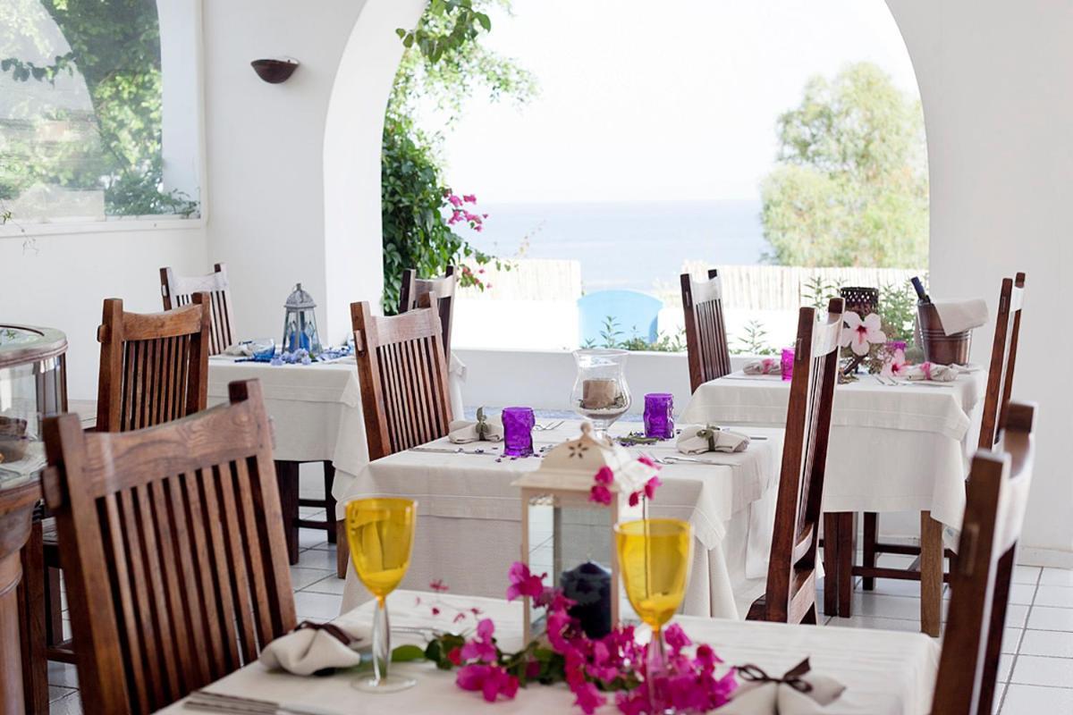 Quartara Boutique Hotel Panarea Bagian luar foto