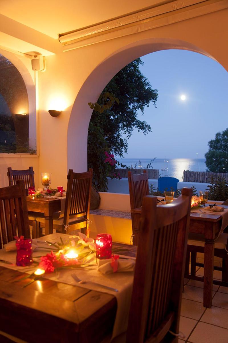 Quartara Boutique Hotel Panarea Bagian luar foto