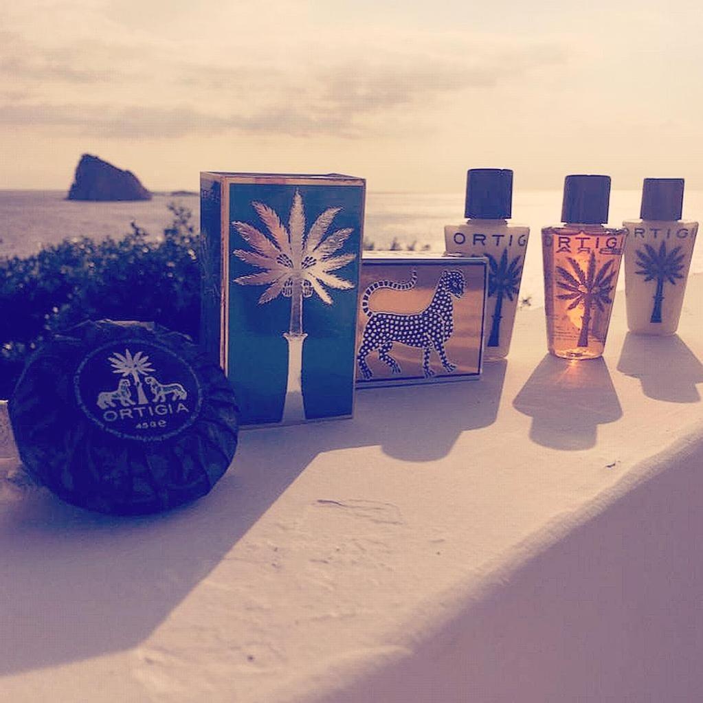 Quartara Boutique Hotel Panarea Bagian luar foto