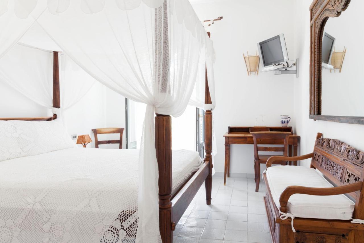 Quartara Boutique Hotel Panarea Bagian luar foto