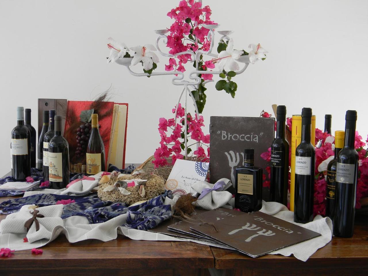 Quartara Boutique Hotel Panarea Bagian luar foto