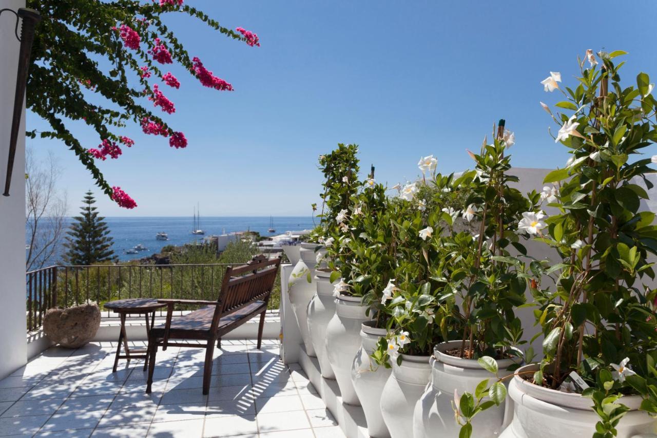 Quartara Boutique Hotel Panarea Bagian luar foto
